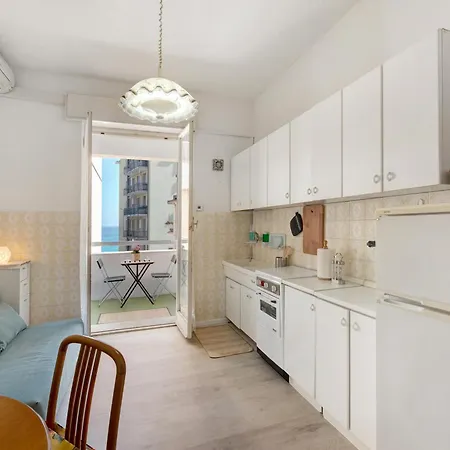 Casa Cogoleto Terrace And Parking Apartment Exterior photo